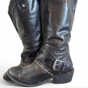 B Makowsky “Dylan” Studded Black Leather Boots - 8.5